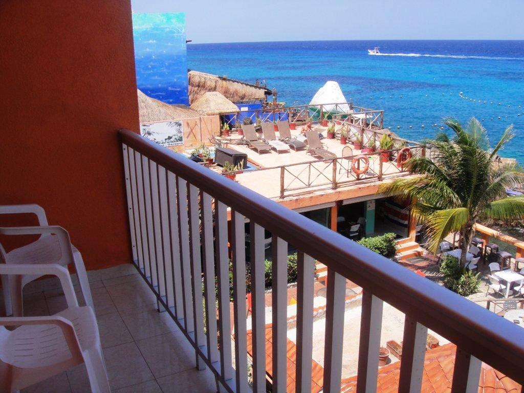 Hotel Barracuda Cozumel Bagian luar foto